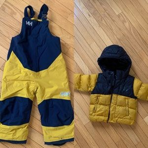 Helly Hansen Puffy Jacket with Snowpants - size 2